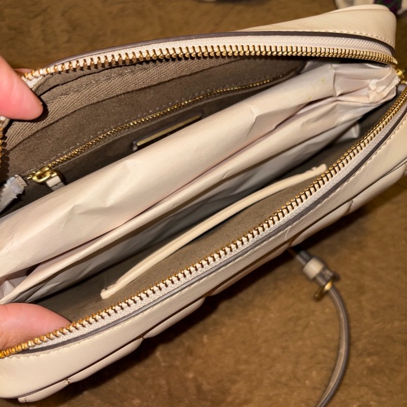 TORY BURCH KIRA CAMERA BAG - Picture 2 of 5